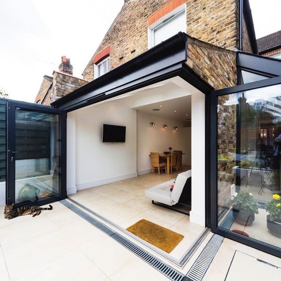 Insulation Windproof Low-E Glass Bid Folding Patio Doors Manufacturers, Insulation Windproof Low-E Glass Bid Folding Patio Doors Factory, Supply Insulation Windproof Low-E Glass Bid Folding Patio Doors