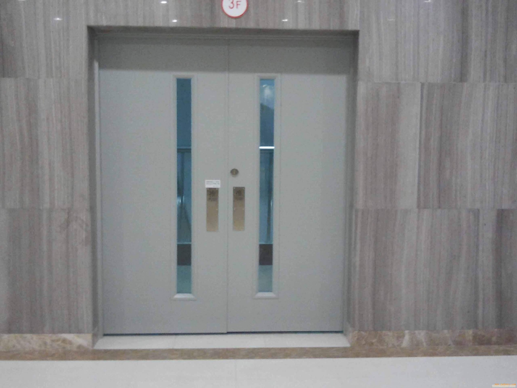 Modern metal core fire rated door for villa and hospital Manufacturers, Modern metal core fire rated door for villa and hospital Factory, Supply Modern metal core fire rated door for villa and hospital